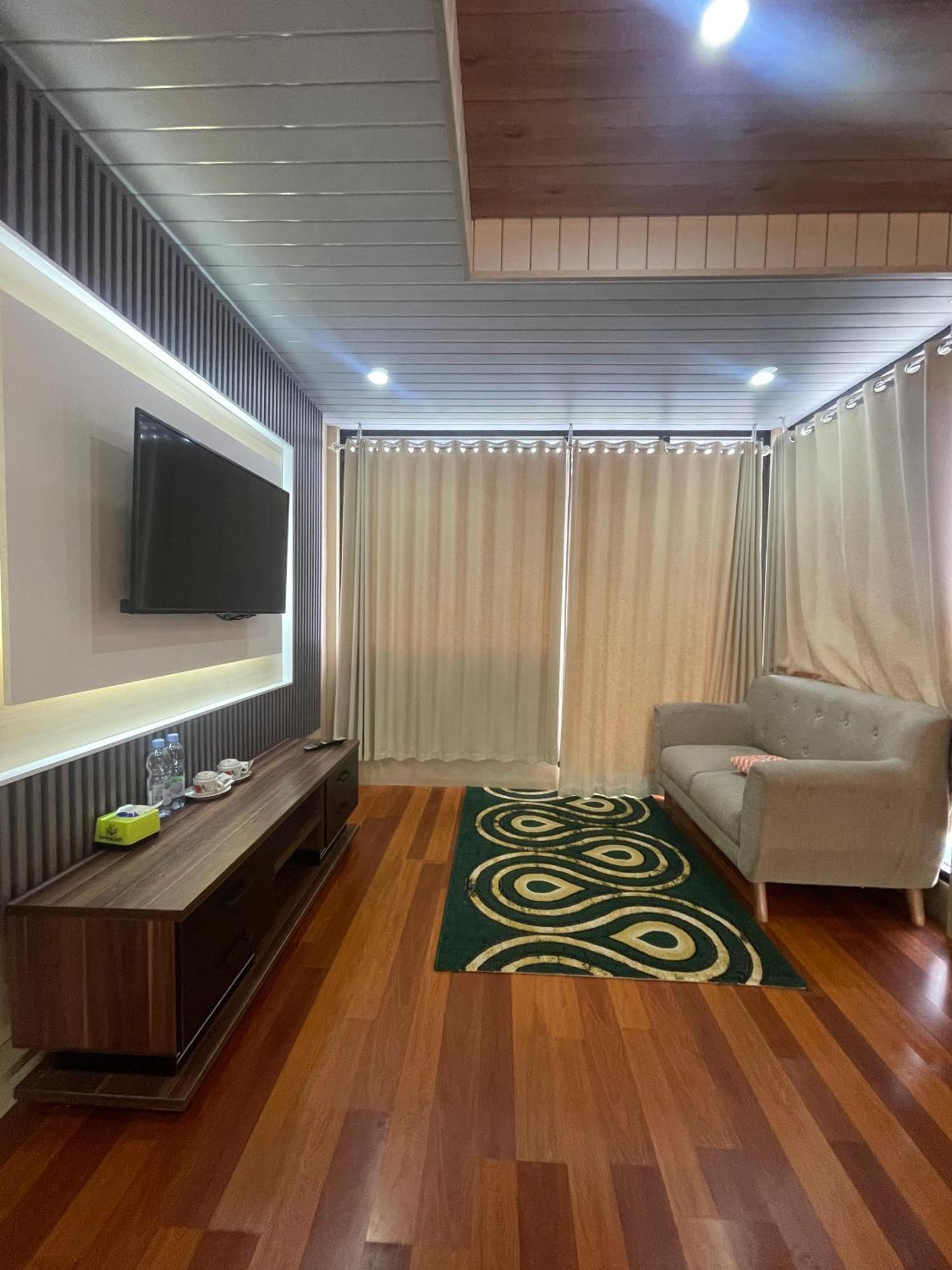 Pojok Kahyangan Homestay And Cabin Kejajar Экстерьер фото